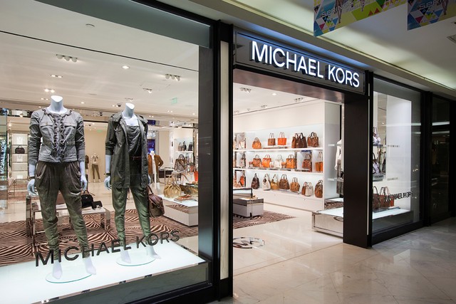 michael kors plaza