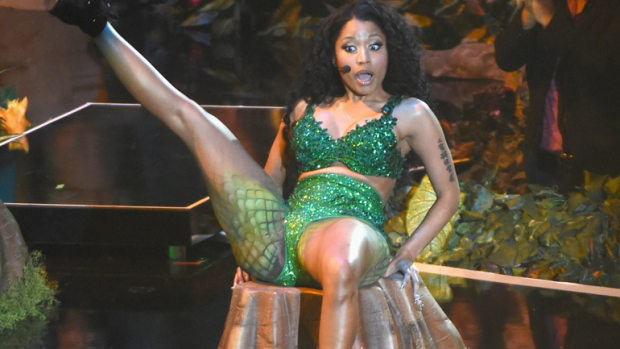 Nicki Minaj Performing, "Anaconda" At MTV Music Video Awards 2014