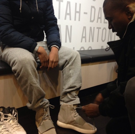 Kanye West Suprises Fans At A Brooklyn Footlocker