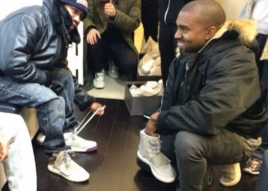 Kanye West Suprises Fans At A Brooklyn Footlocker