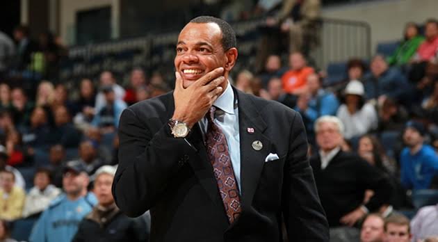 Lionel Hollins Donates Suits To Men's Warehouse For Charity