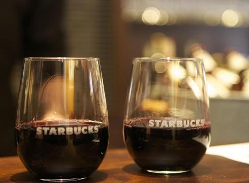 One Williamsburg Starbucks Gets OK To Serve Wine & Beer