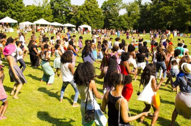 9 Reasons Why You Don't Want To Miss CurlFest