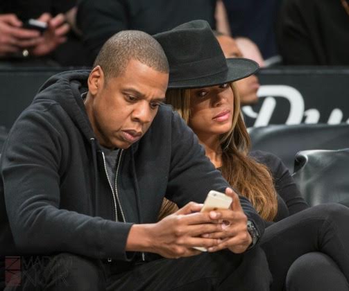 16 Tweets That Makes Jay Z Win At Twitter