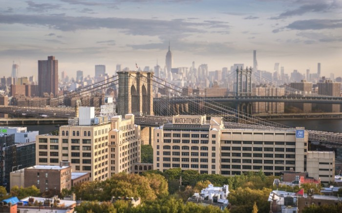 Jehovah's Witnesses Put Famous Dumbo Watchtower Up For Sale
