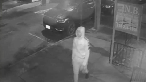 Serial Robber Wanted For Targeting and Attacking Five Women